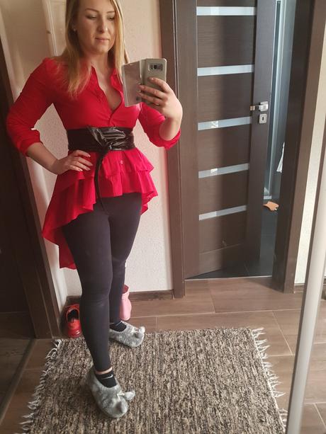 Predlzena kosela s volanom, m / s / xs