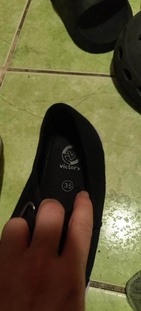 Tenisky platené, 35