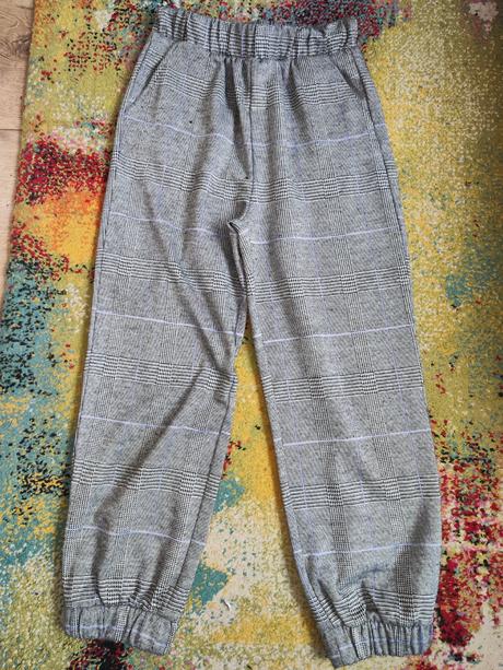 Nohavice, reserved,140