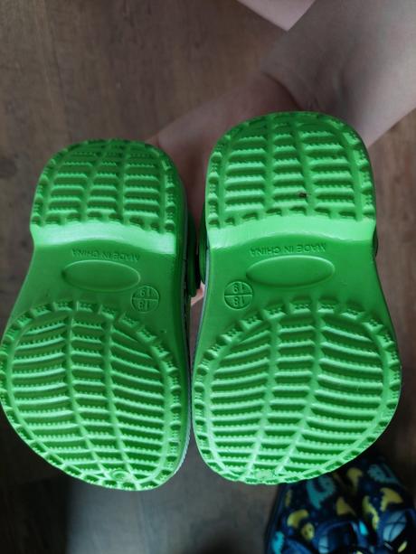 Detske crocsy, 18