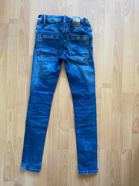 Cool jeansy pre mladého frajera, 158