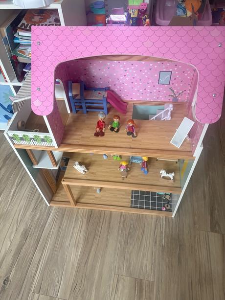 Dreveny domček pre babiky, 