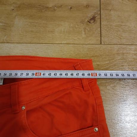 Červené elastické rifle s vysokým pásom, tchibo,48