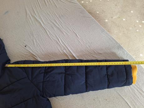 Zimna bunda 128, dopodopo,128