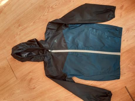 Bunda do dažďa, decathlon,122