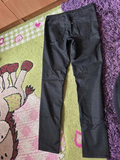 Džegíny zn. h&m veľ.  40, h&m,40