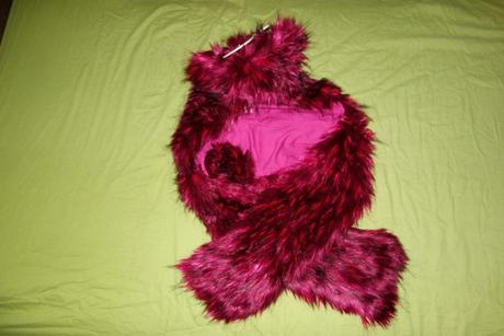 Nova kozusinkova kapucna next, next,122