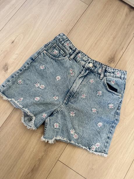 Kvietkové šortky, h&m,158