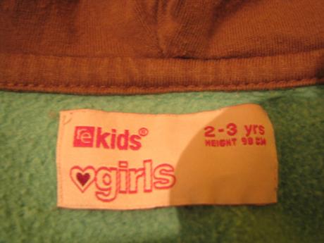 Zachovalá jemne zateplená zelenotyrkysová mikinka, reserved,98