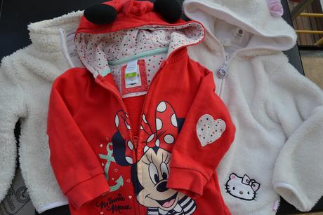 "chlpatá" mikinka hello kitty - top stav +1, h&m,92