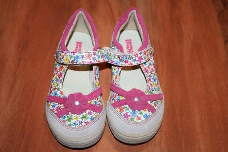 Sandalky bemega k nakupu zdarma, 25