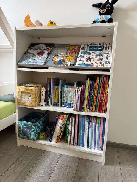 Knižnica billy, biela, 80x28x106 cm, zn ikea,