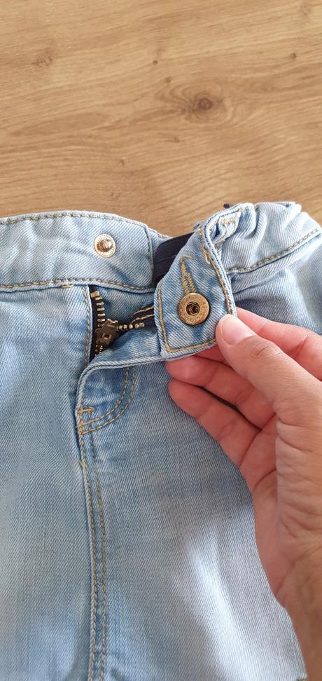 Riflova sukňa, zara,104