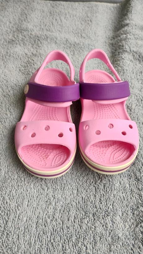 Sandále, crocs,25
