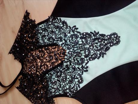 Strečové šaty vel. s, s