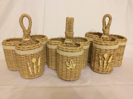 Mam na predaj stojan na pribor,