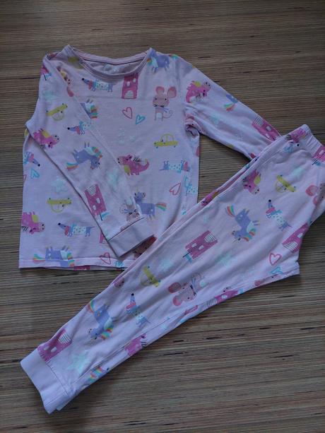 Pyžamko, f&f,134