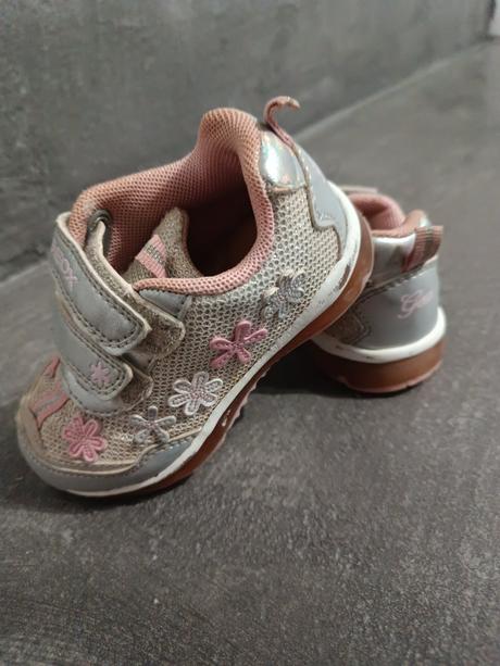 Svietiace tenisky, geox,22