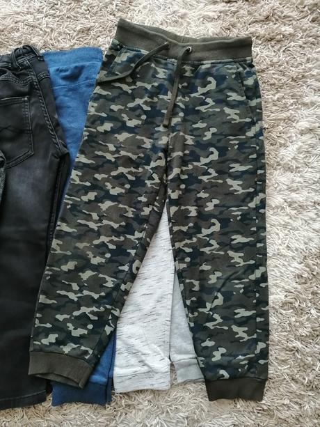 Balík teplákov 122, 122–134