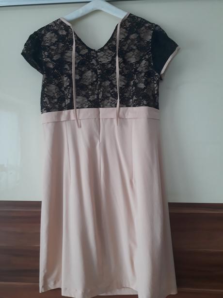 Tehotenské spoločenské šaty, l