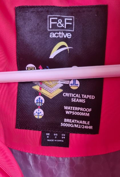 Veľmi pekná bunda, f&f,s