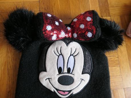 Rozne dievcenske,kvalitne,pekne ciapky, next,s