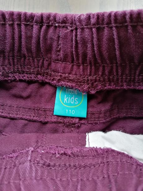 Športové nohavice, 110