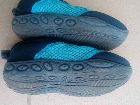 Topánky do vody, 24