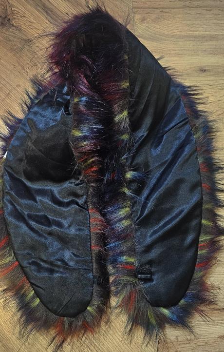 Šály z umelej kožušiny, 