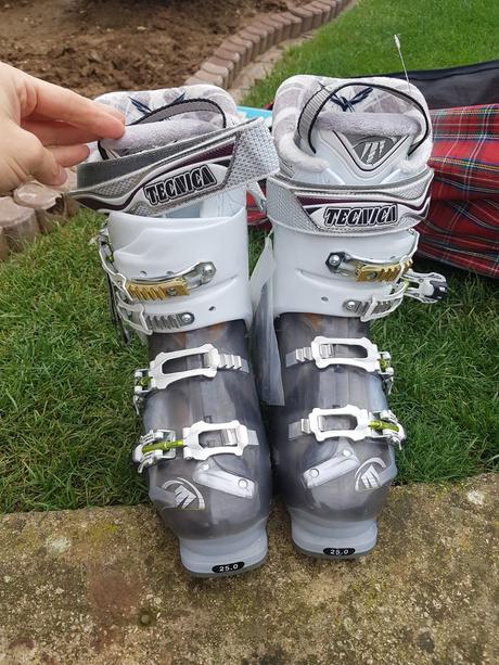 Lyžiarky tecnica veľkosť 25, tecnica,25