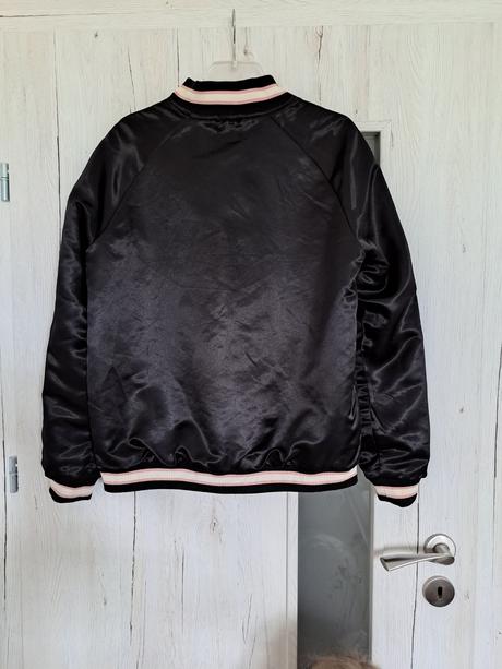 Obojstranná bombera, amisu,l