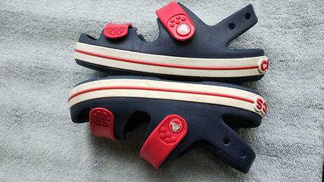 Sandále, crocs,33