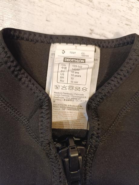 Neoprénový overal, 