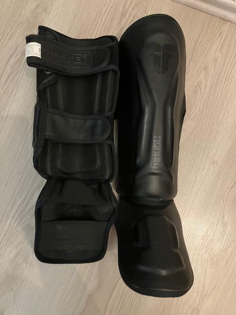 Chraniče holení fighter, 