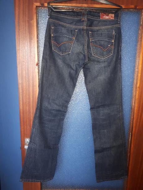 Pánske rifle, tommy hilfiger,28