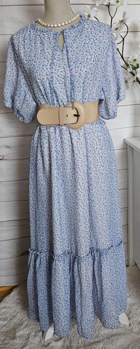 Pekné lahulinké šaty, l