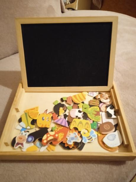 Magnetická tabulka, 