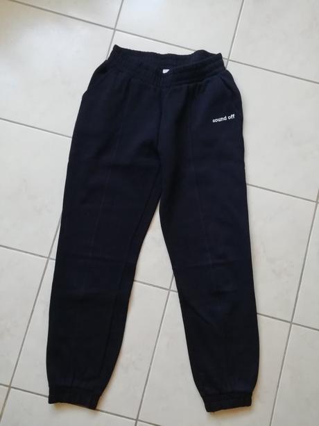 Hrubšie tepláky, v. s, new yorker,s