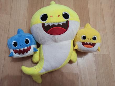 Spievajúci baby shark,