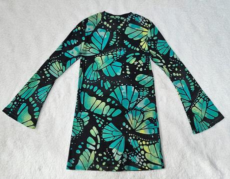 Zeleno-čierne šaty so zvonovými rukávmi, h&m,134