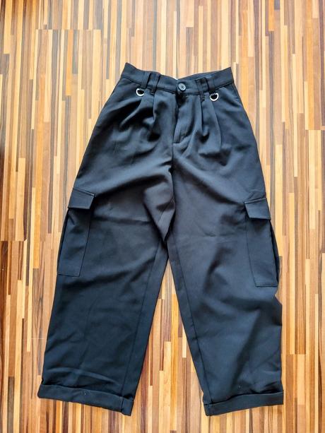 Bussines nohavice kapsáčivé, bershka,xs