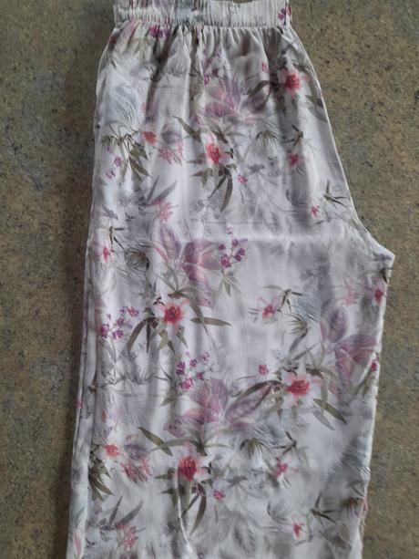 Nohavice veľ.44, 44