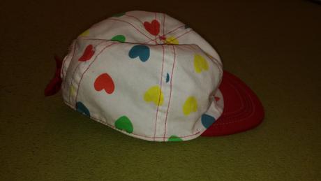 Dievčenská šiltovka, 110