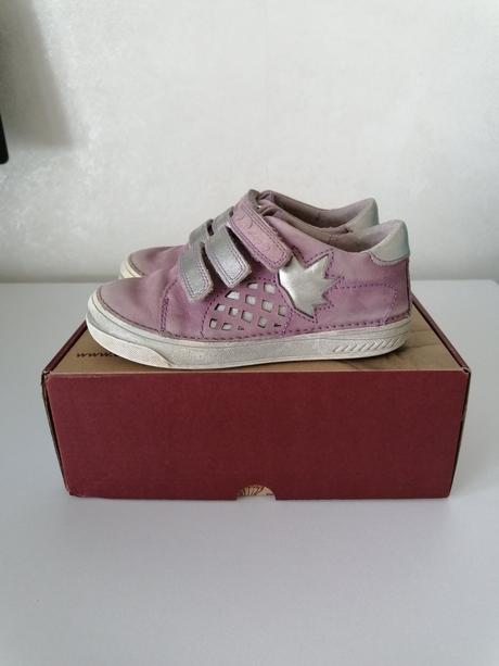 Prechodne kožene topanky svetlofialove, d.d.step,27