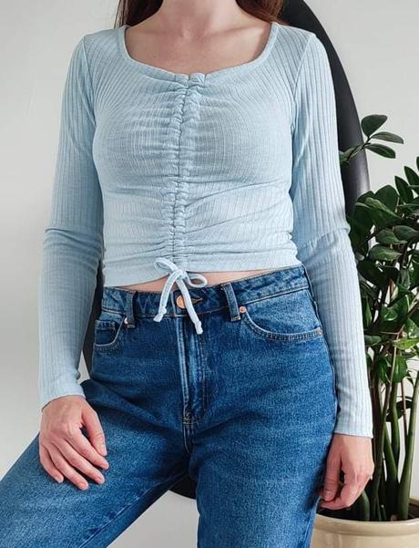 Vrúbkovaný crop top, new yorker,m