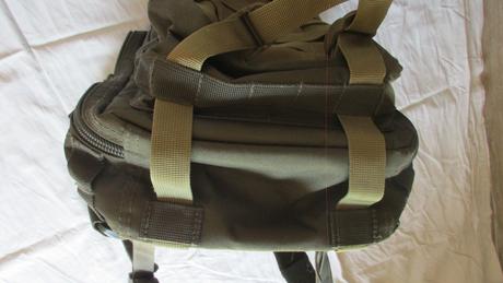 Batoh mil-tec small assault pack 20 l - olivový, 