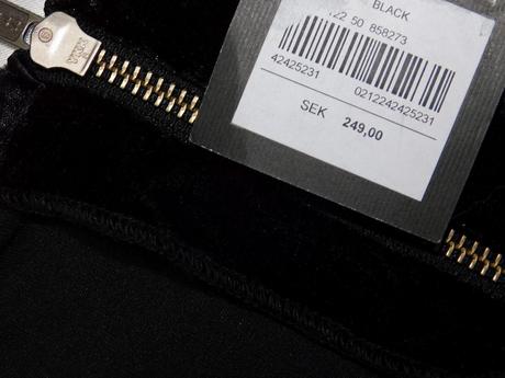 Trendy zamatove šaty, 38