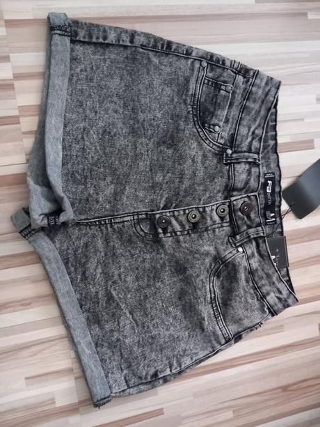 Elastické šortky, new yorker,38 / m