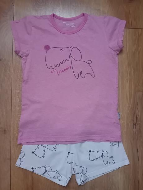 Pyžamo 134/140, taro,134