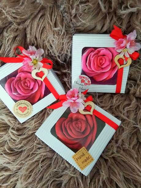 Mydielko v darčekovom balení k sviatku, 